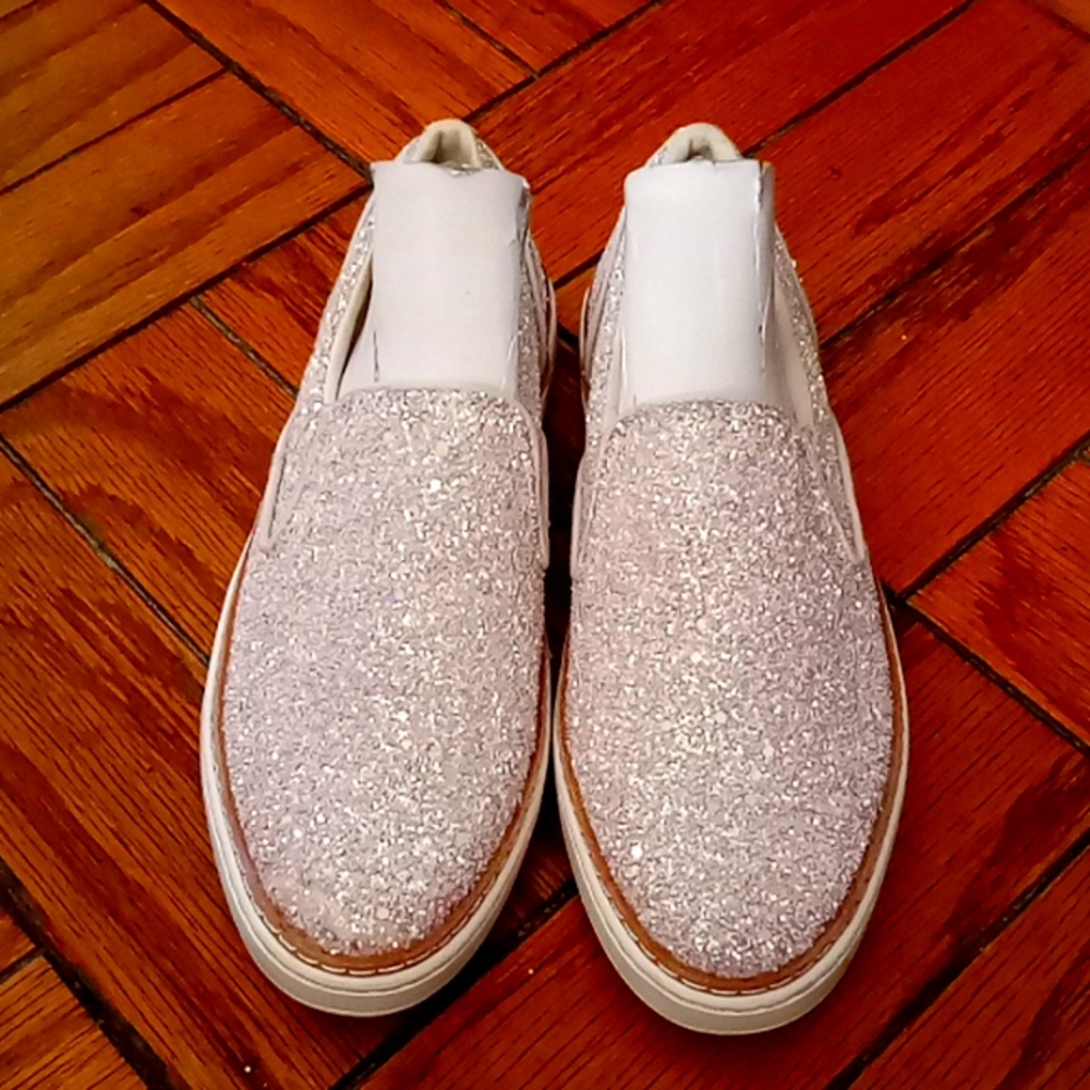 Ugh sz 6 skippies